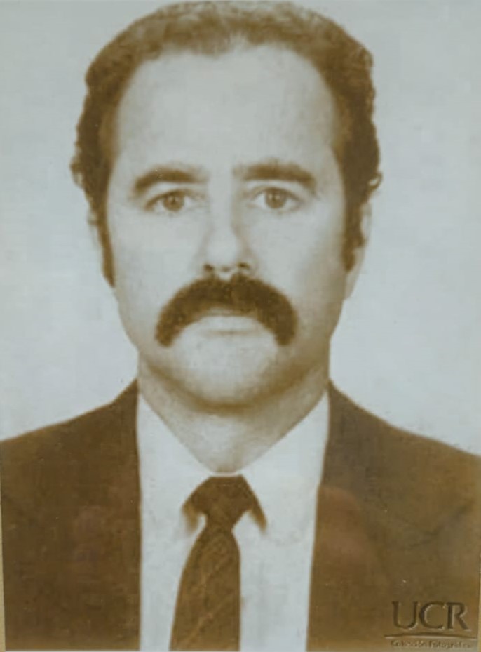 Lic. Hernán Van der Laat Ulloa